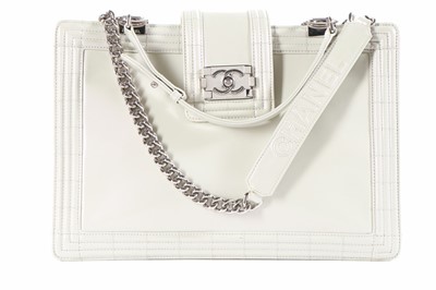 Lot 7 - A Chanel eau-de-nil patent leather Boy...
