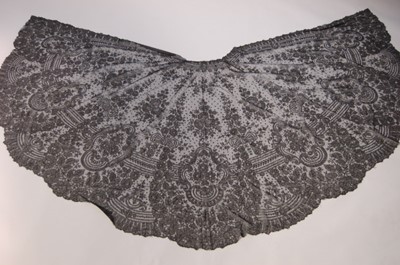Lot 429 - A group of imitation black Chantilly shawls...