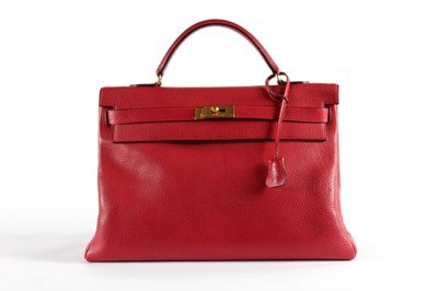 Lot 5 - An Hermès wine pigskin Kelly bag, 1985, blind...