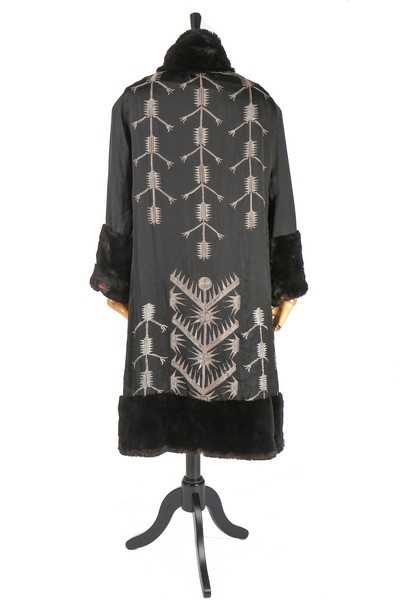 Lot 108 - A fine and rare Gabrielle Chanel embroidered...