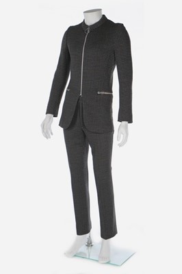 Lot 112 - A Pierre Cardin man's houndstooth-check wool...