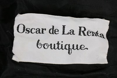 Lot 146 - An Oscar de la Renta fully sequined black...