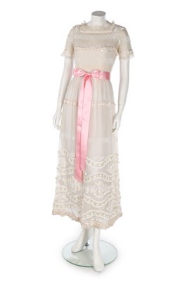 Lot 145 - A Marc Bohan for Dior couture white organza...