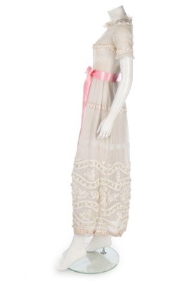 Lot 145 - A Marc Bohan for Dior couture white organza...