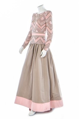 Lot 178 - A Valentino couture grey taffeta and pink...