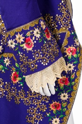 Lot 39 - An embroidered 18th century style coat,...