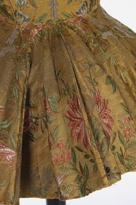 Lot 33 - A woman's gold brocade hunt waistcoat,...