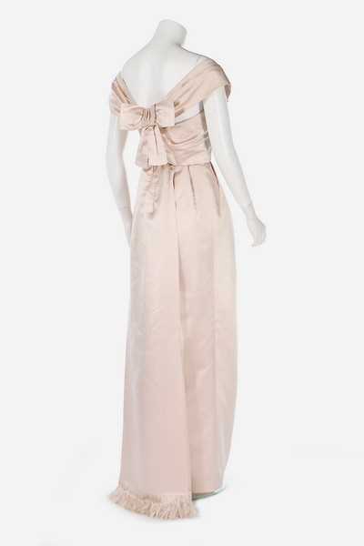 Lot 91 - A Christian Dior London ballet slipper-pink...