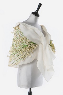 Lot 90 - A fine and rare Givenchy couture 'Lily of the...