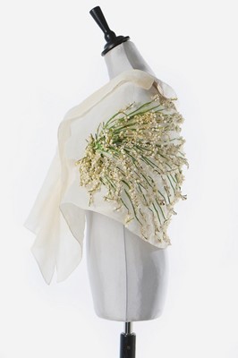 Lot 90 - A fine and rare Givenchy couture 'Lily of the...