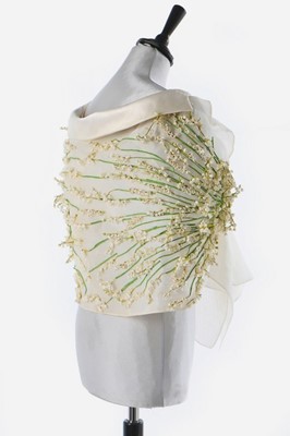Lot 90 - A fine and rare Givenchy couture 'Lily of the...