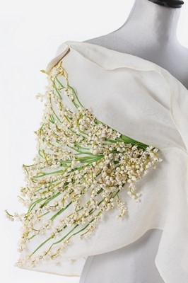 Lot 90 - A fine and rare Givenchy couture 'Lily of the...