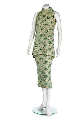 Lot 101 - A Pedro Rodriguez fully embellished guipure...