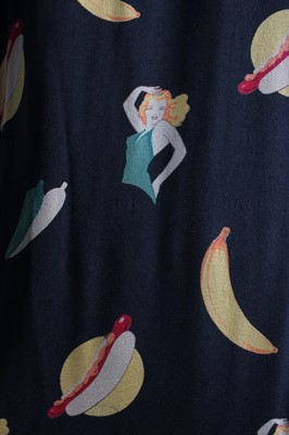 Lot 265 - A general group of 70s day/summer-wear,...