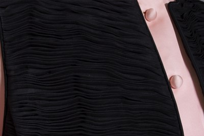 Lot 145 - A rare Sybil Connolly black pleated linen...
