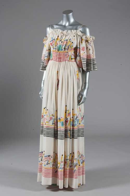 Lot 206 - An unusual Ossie Clark/Celia Birtwell printed...