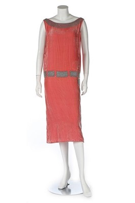 Lot 113 - A Jean Patou couture pink velvet evening dress,...