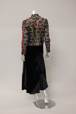 Lot 200 - A Thea Porter Chazara blouse and gipsy skirt,...