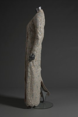 Lot 290 - Princess Diana's Catherine Walker formal white...