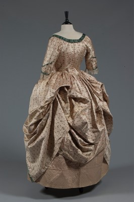 Lot 45 - A brocaded silk open robe 'à la polonaise',...