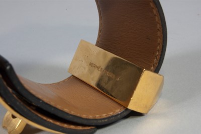 Lot 2 - An Hermès collier de chien belt and wristlet,...