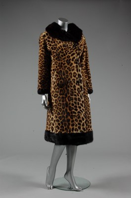 Lot 179 - A leopard skin and dark brown mink coat, late...