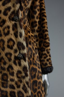 Lot 179 - A leopard skin and dark brown mink coat, late...