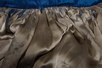 Lot 76 - A Maria Gallenga stencilled velvet evening...
