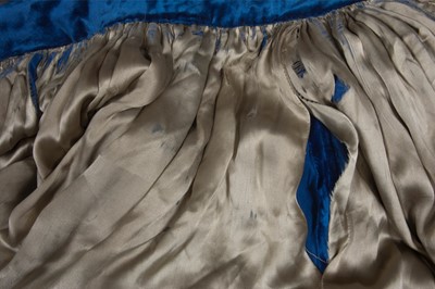 Lot 76 - A Maria Gallenga stencilled velvet evening...