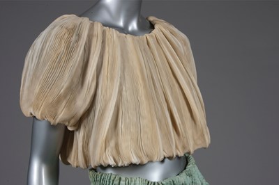 Lot 146 - A Sybil Connolly pleated linen evening...