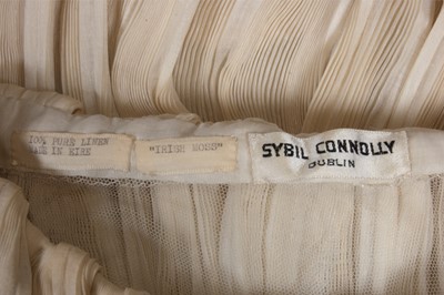 Lot 146 - A Sybil Connolly pleated linen evening...