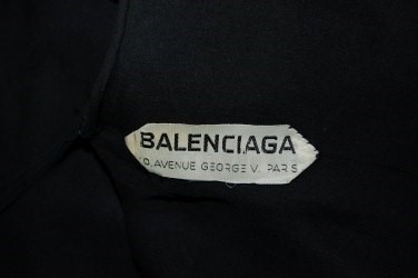 Lot 136 - A Balenciaga slubbed silk dress, 1962,...