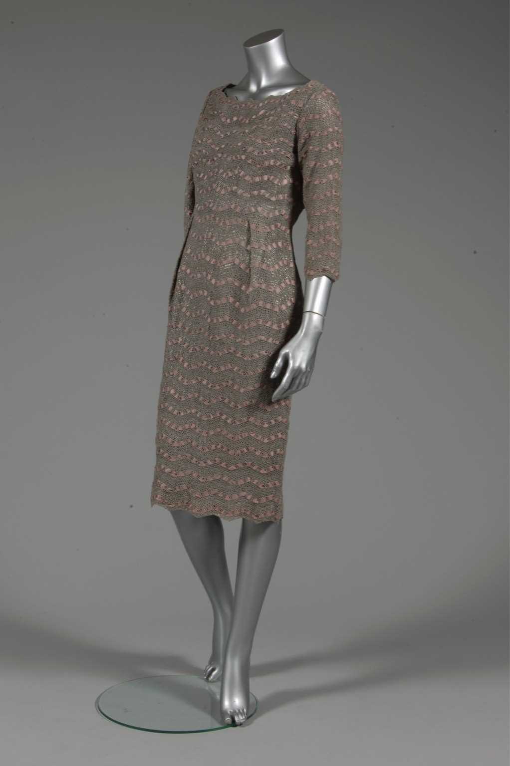 Lot 148 - A Sybil Connolly Irish crochet cocktail dress,...