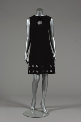 Lot 185 - A good Pierre Cardin black wool futuristic...