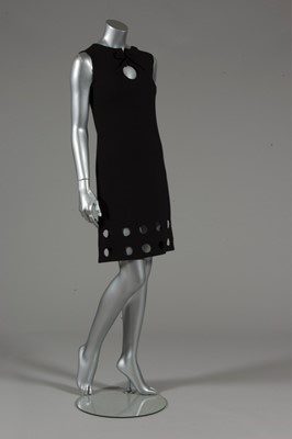 Lot 185 - A good Pierre Cardin black wool futuristic...