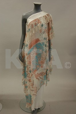 Lot 40 - A Zandra Rhodes 'Ayer's Rock' collection...