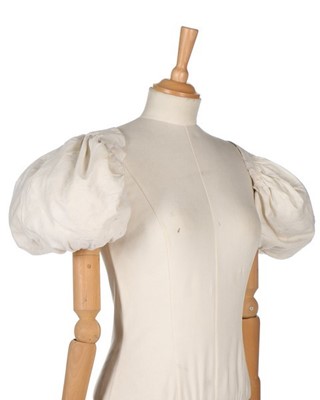 Lot 30 - A rare pair of cotton sleeve plumpers, late...
