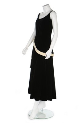 Lot 65 - A Germaine Lecomte couture black velvet...