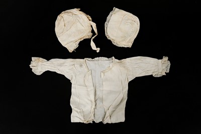 Lot 432 - A Hollie-point inserted linen baby shirt with...