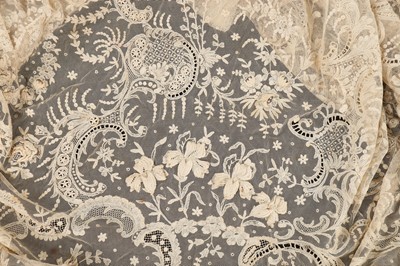 Lot 430 - A large, general group of lace, mostly 19th...