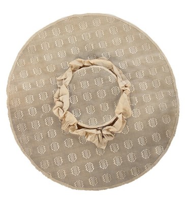 Lot 78 - A fine and rare ivory cannel silk brgere hat,...