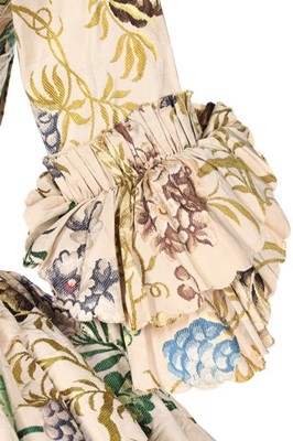 Lot 68 - A Spitalfields brocaded silk robe à l'Anglaise,...