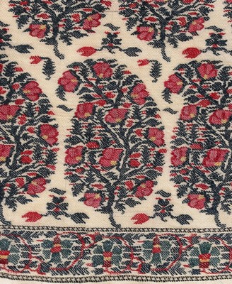 Lot 444 - A fine pashmina shawl, Kashmir, late...