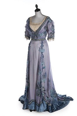 Lot 395 - A Verhaeren of New York embroidered silk...