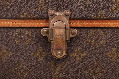 Lot 18 - A Louis Vuitton monogrammed leather hatbox,...