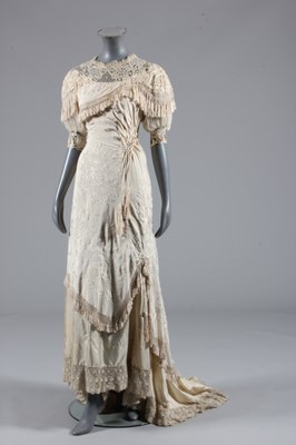 Lot 109 - The collection of Heidemarie...