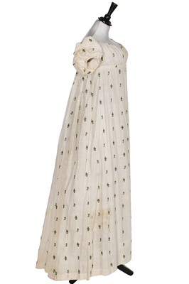 Lot 35 - An Indian embroidered muslin gown, circa 1805