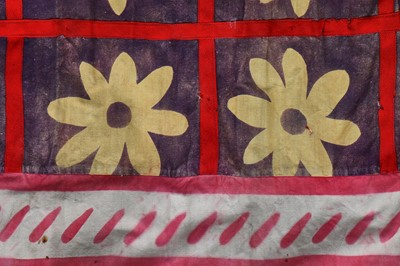 Lot 53 - Diaghilev's Ballets Russes 'Le Coq d'Or' costume for a female subject of King Dodon