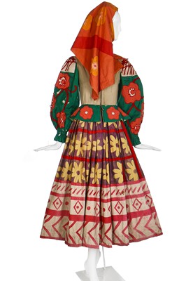 Lot 53 - Diaghilev's Ballets Russes 'Le Coq d'Or' costume for a female subject of King Dodon