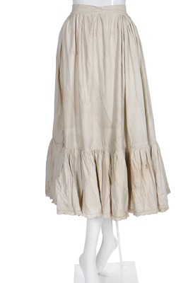 Lot 55 - Diaghilev's Ballets Russes 'Le Coq d'Or' costume elements for a female subject of King Dodon
